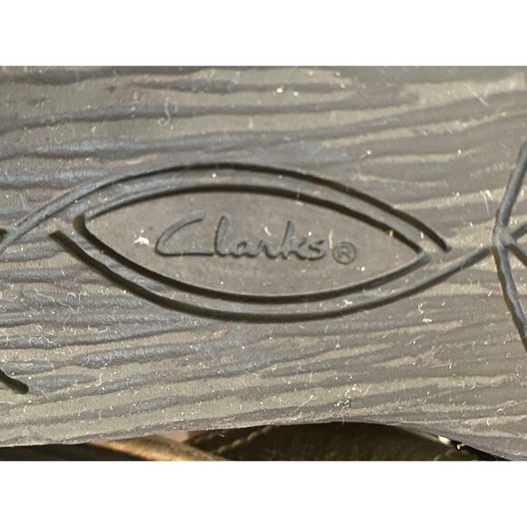 Clarks Artisan Larina Floral Thong Wedge Sandals Gold Women's Size 7M New No Box - Picture 6 of 16